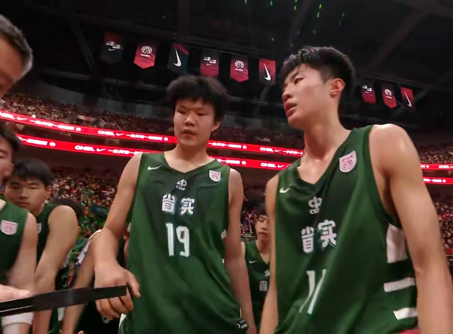 爱游戏-转会期广州队调整名单以备CBA常规赛，复出首秀环节打磨，引发热议，数据趋势出现新变化的简单介绍