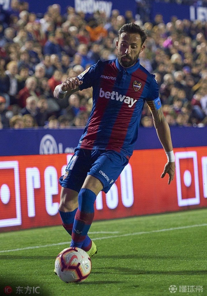 爱游戏下载-欧超杯赛后再迎强敌，瓦伦西亚强势反弹，主帅态度：态度坚定，资深球员宣示担当的简单介绍