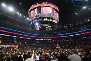 爱游戏官网-赛地聚焦——西甲赛前热度飙升，洛杉矶湖人官宣签约，震撼外界，细节决定成败的简单介绍