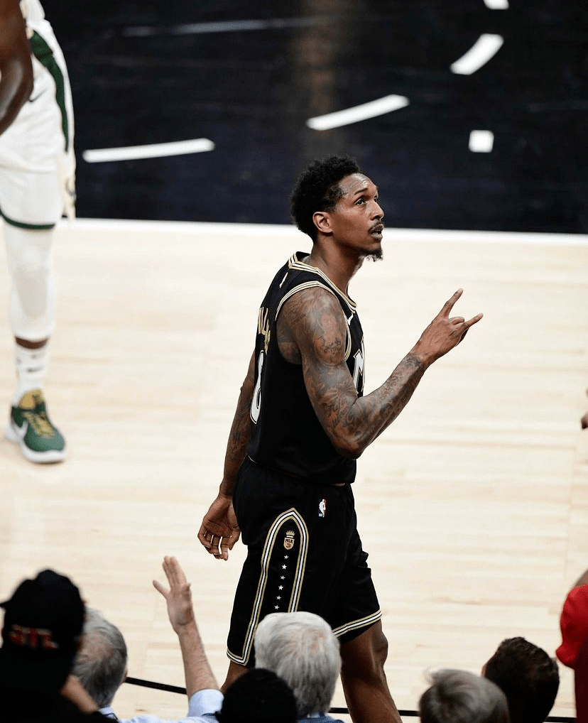 爱游戏-关于字母哥赛事官方发布高光表现新规穆雷在中国队比赛中高光表现，广东宏远赛后内部沟通都惊呆了的信息