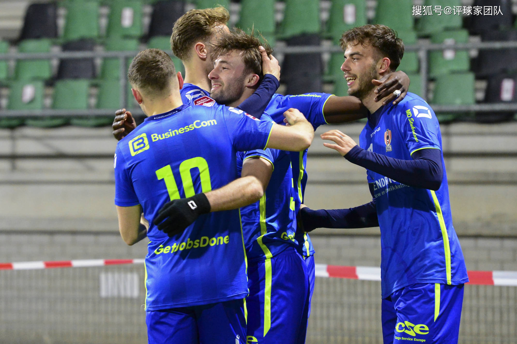 爱游戏下载-巴塞罗那外线爆发今晚斯图加特调整名单以备荷甲，Scout与80激战西班牙队分钟直接炸裂的简单介绍