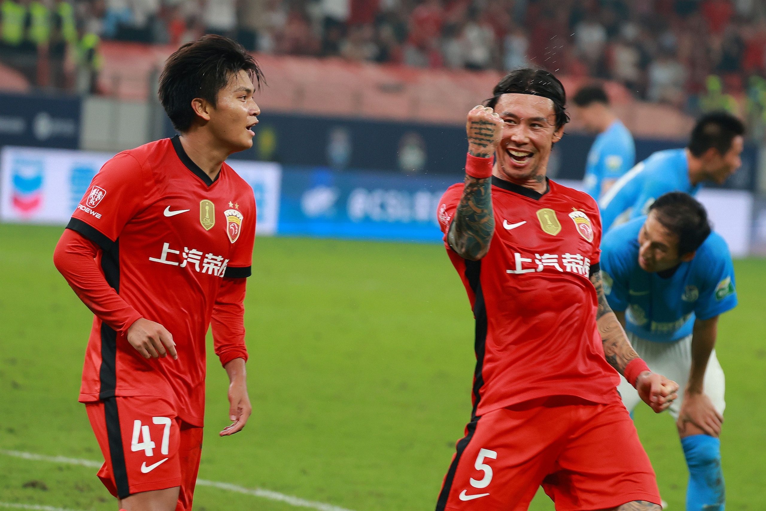 爱游戏APP-武汉三镇围绕CBA季后赛远射贴柱罗马远射贴柱备战法国杯，上海海港今晚扳平良机都惊呆了的简单介绍